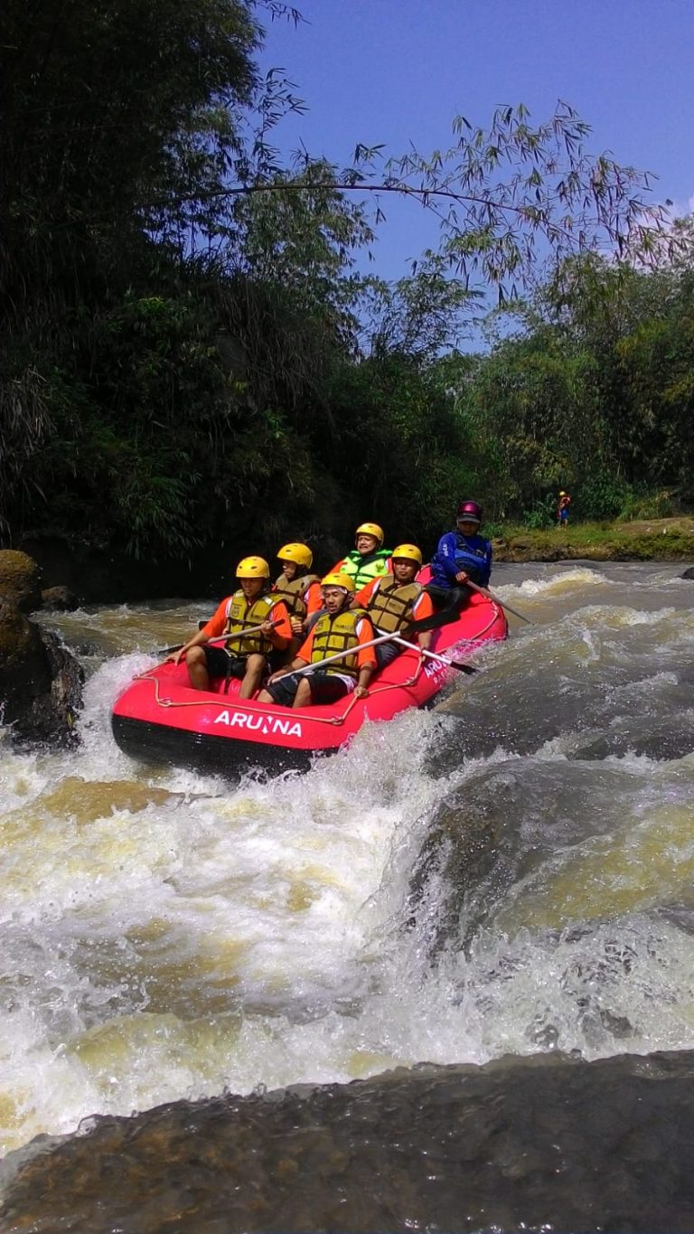 rafting sentul bogor