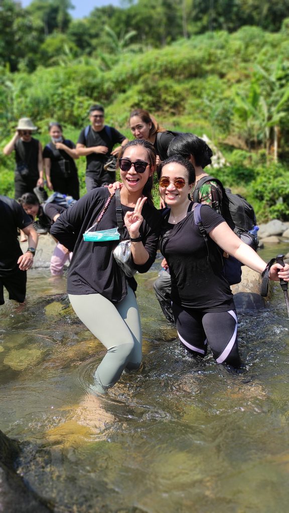 Leuwi hejo trekking sentul 27