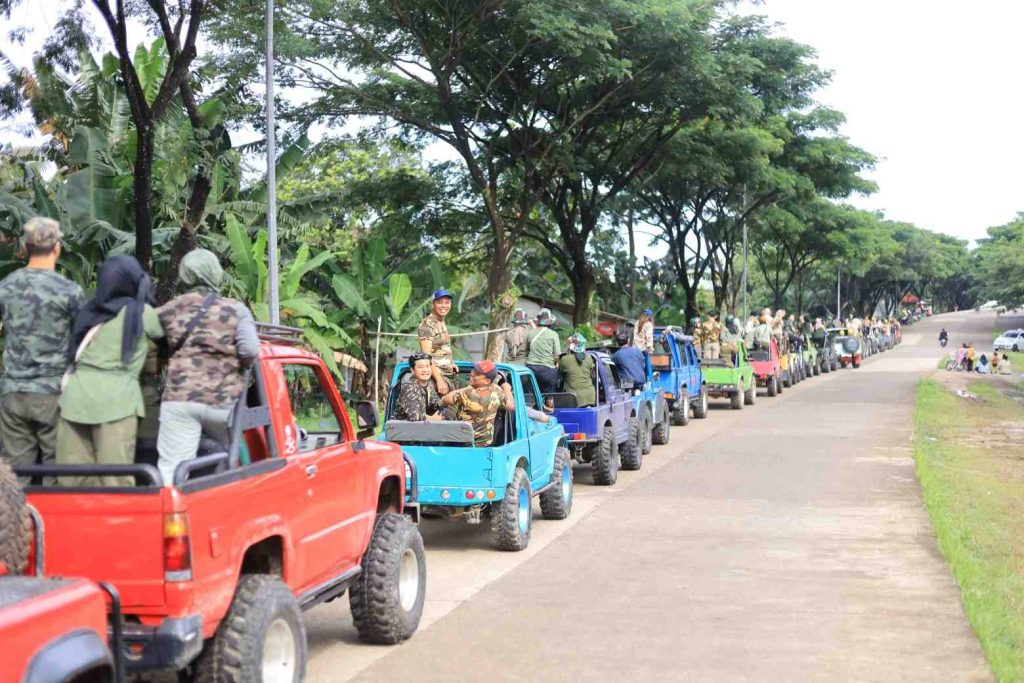 sewa jeep offroad sentul bogor